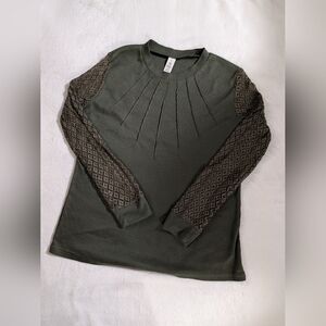 Army Green Long Sleeve Top with Lace Sleeves, Size Small